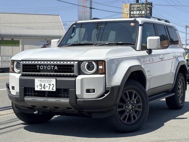 Toyota LAND CRUISER 250 2025 — фото автомобиля