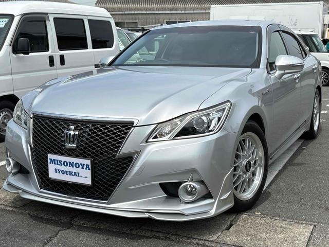 Toyota CROWN HYBRID 2015 — фото автомобиля 1