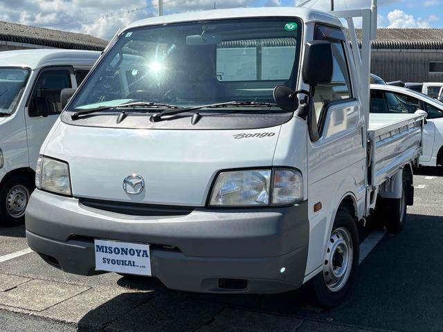 Mazda BONGO TRUCK 2015 — фото автомобиля 1