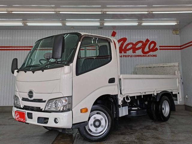 Hino DUTRO 2023 — фото автомобиля 1