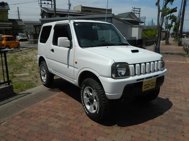 Suzuki JIMNY 2008 — фото автомобиля