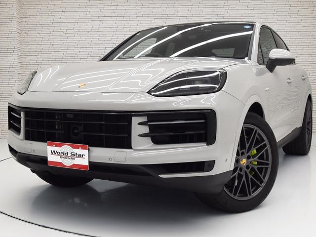 Porsche CAYENNE COUPE 2024 — фото автомобиля