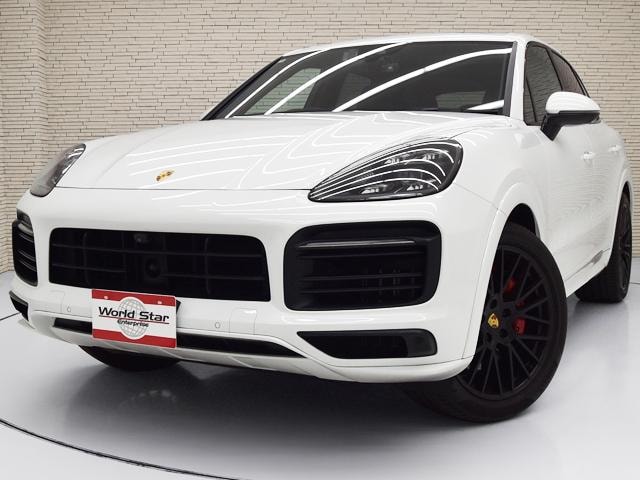 Porsche CAYENNE 2022 — фото автомобиля
