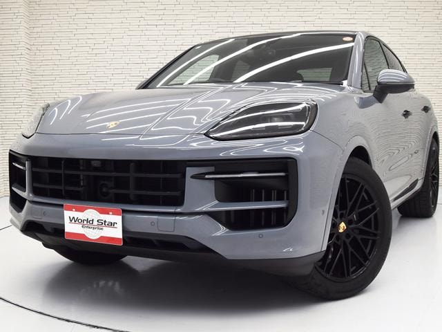 Porsche CAYENNE COUPE 2024 — фото автомобиля