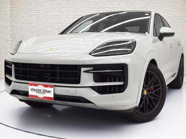 Porsche CAYENNE COUPE 2024 — фото автомобиля
