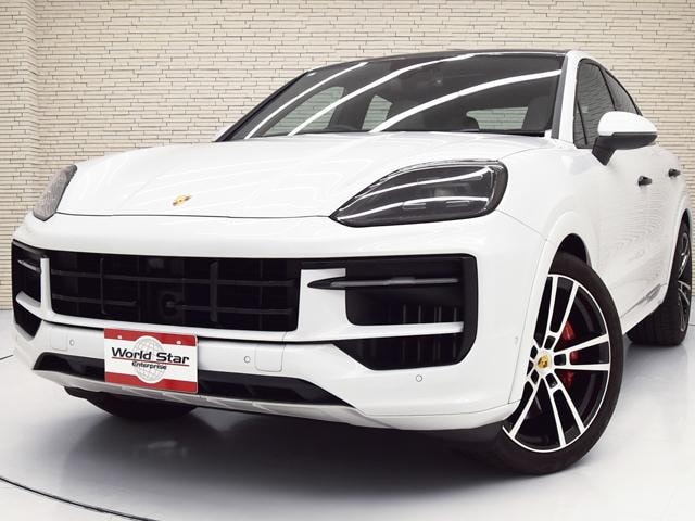 Porsche CAYENNE COUPE 2023 — фото автомобиля