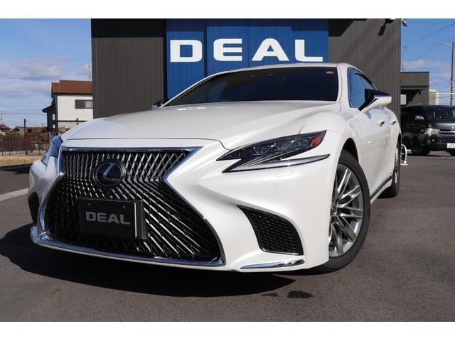 Lexus LS 2017 — фото автомобиля