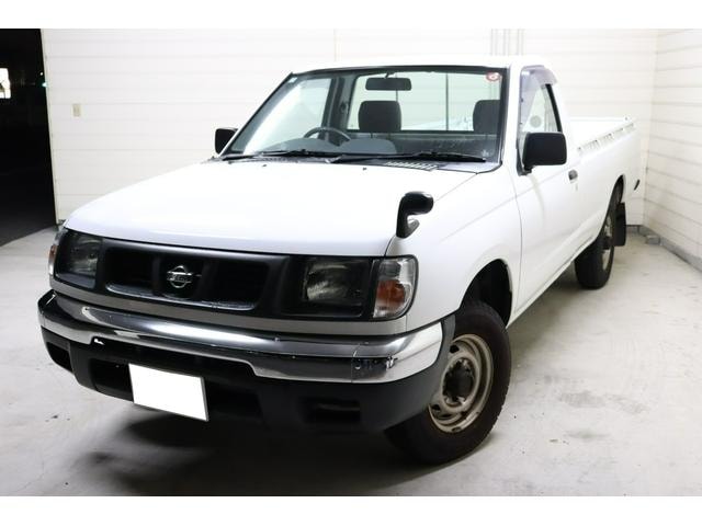 Nissan DATSUN TRUCK 2000 — фото автомобиля
