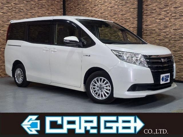 Toyota NOAH 2014 — фото автомобиля 1