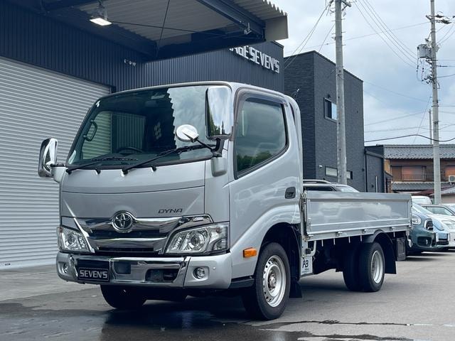 Toyota DYNA TRUCK 2022 — фото автомобиля