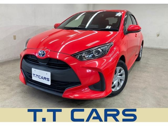 Toyota YARIS 2021 — фото автомобиля 1