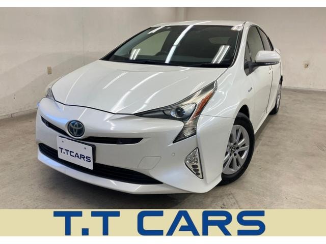 Toyota PRIUS 2018 — фото автомобиля