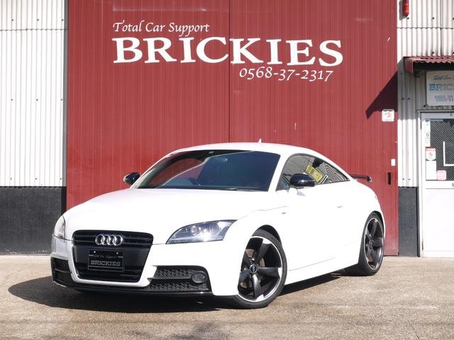 Audi TT COUPE 2015 — фото автомобиля