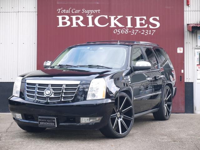 Cadillac ESCALADE 2015 — фото автомобиля 1