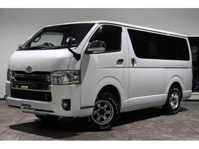 Toyota HIACE VAN 2018 — фото автомобиля 1