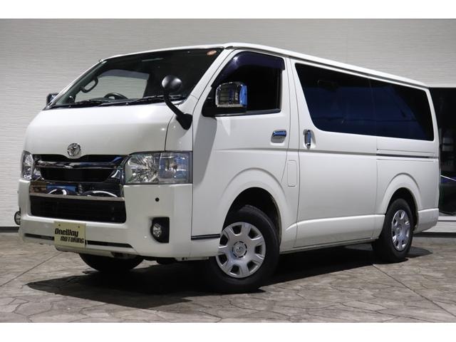 Toyota HIACE VAN 2021 — фото автомобиля 1