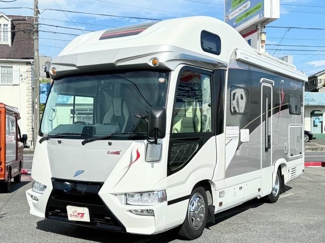 Toyota COASTER 2024 — фото автомобиля