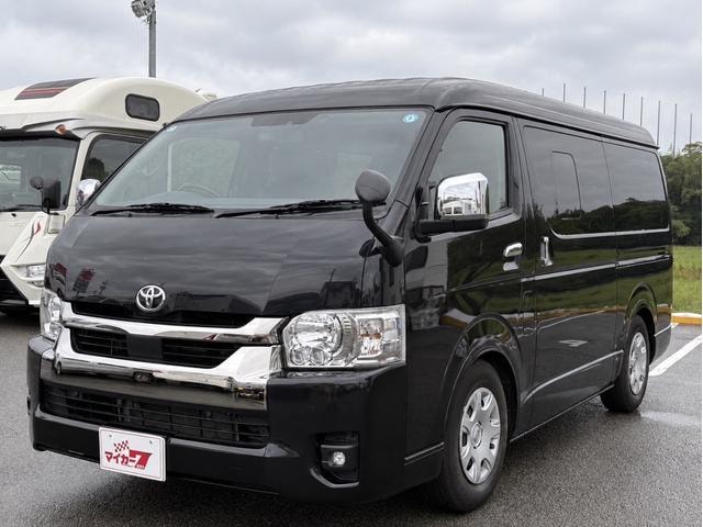 Toyota HIACE VAN 2023 — фото автомобиля