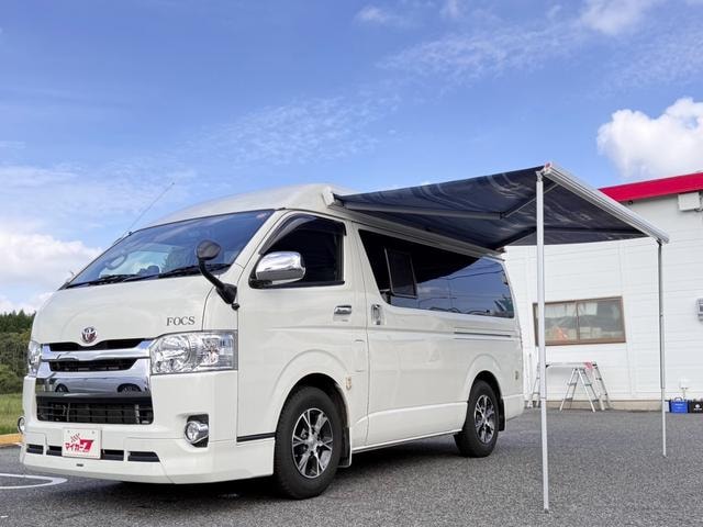 Toyota HIACE VAN 2016 — фото автомобиля