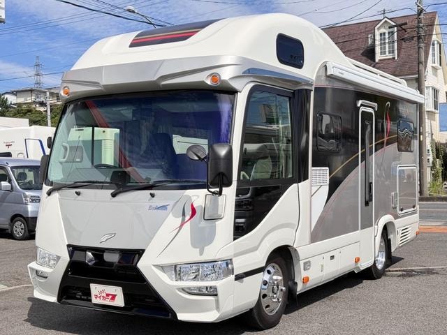Toyota COASTER 2022 — фото автомобиля