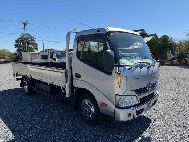Toyota DYNA TRUCK 2017 — фото автомобиля