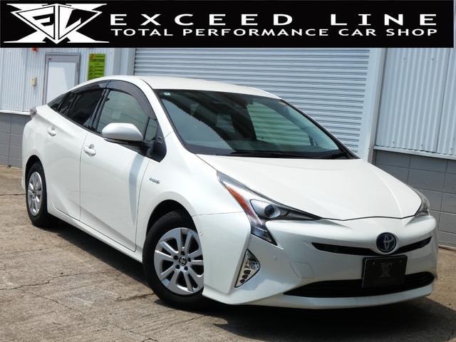 Toyota PRIUS 2016 — фото автомобиля 1
