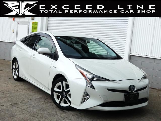 Toyota PRIUS 2016 — фото автомобиля 1