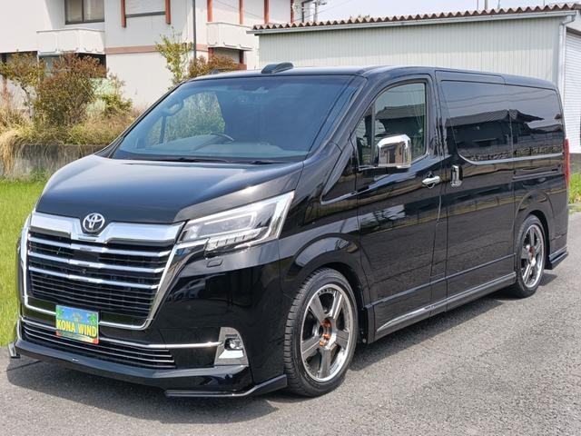 Toyota GRANACE 2020 — фото автомобиля 1