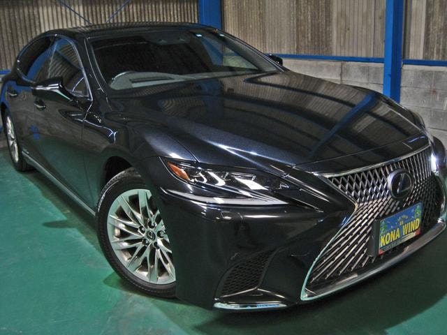 Lexus LS 2017 — фото автомобиля 1