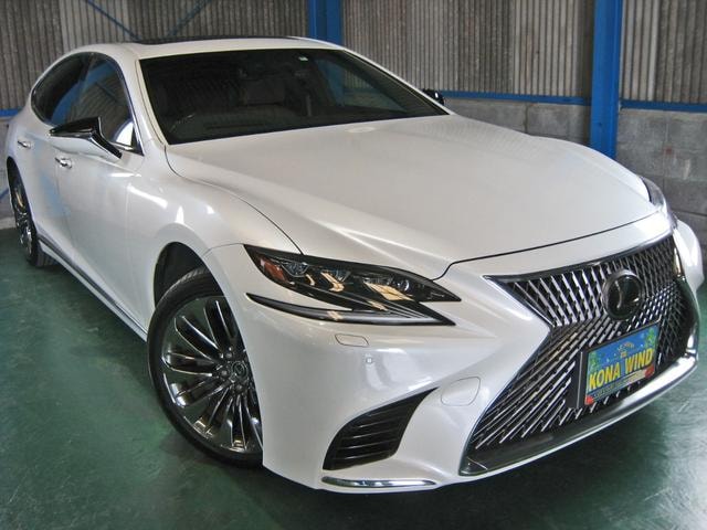 Lexus LS 2018 — фото автомобиля 1