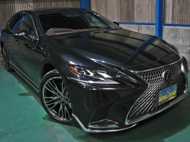 Lexus LS 2017 — фото автомобиля 1