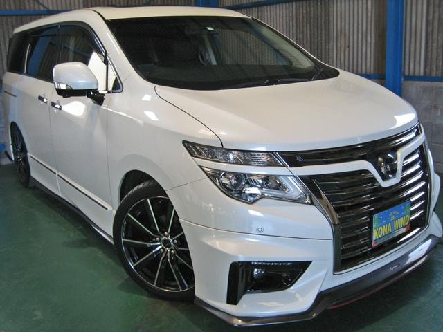 Nissan ELGRAND 2015 — фото автомобиля