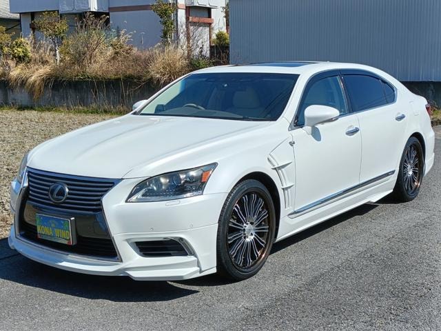 Lexus LS 2013 — фото автомобиля 1