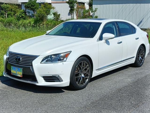 Lexus LS 2015 — фото автомобиля 1