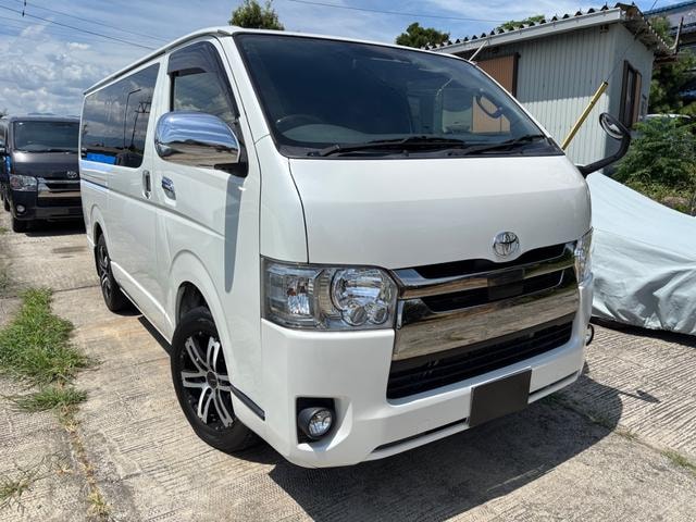 Toyota HIACE VAN 2020 — фото автомобиля 1