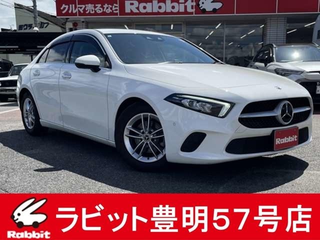 Mercedes Benz A-CLASS SEDAN 2020 — фото автомобиля