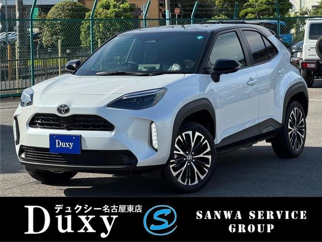 Toyota YARIS CROSS 2026 — фото автомобиля