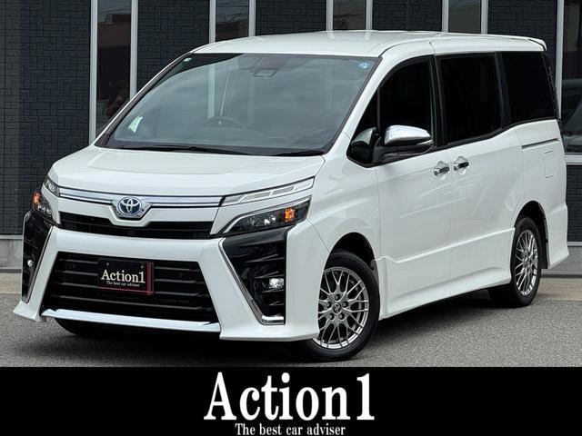 Toyota VOXY 2021 — фото автомобиля 1