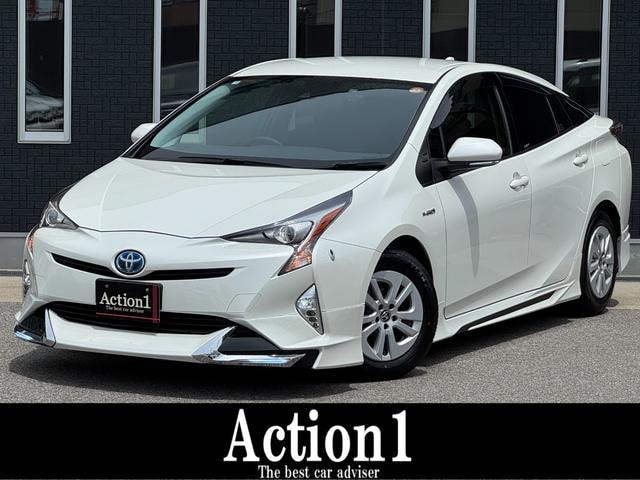 Toyota PRIUS 2016 — фото автомобиля 1