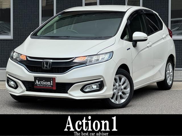 Honda FIT HYBRID 2017 — фото автомобиля 1