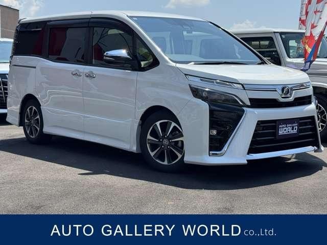 Toyota VOXY 2019 — фото автомобиля 1