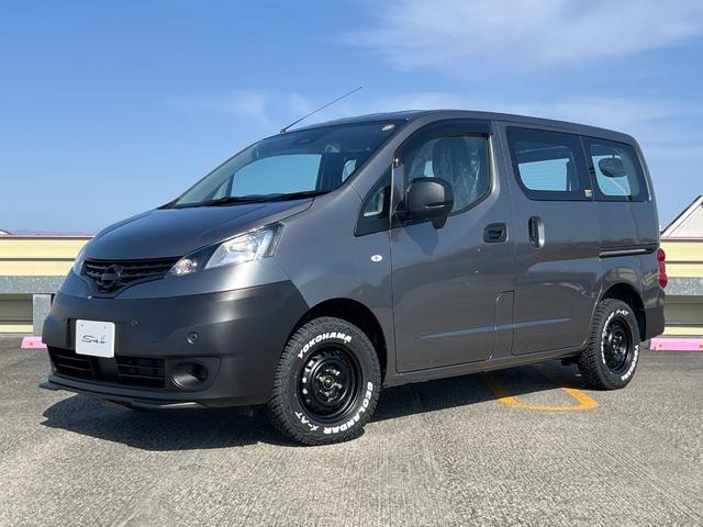 Nissan NV200 VANETTE VAN 2026 — фото автомобиля