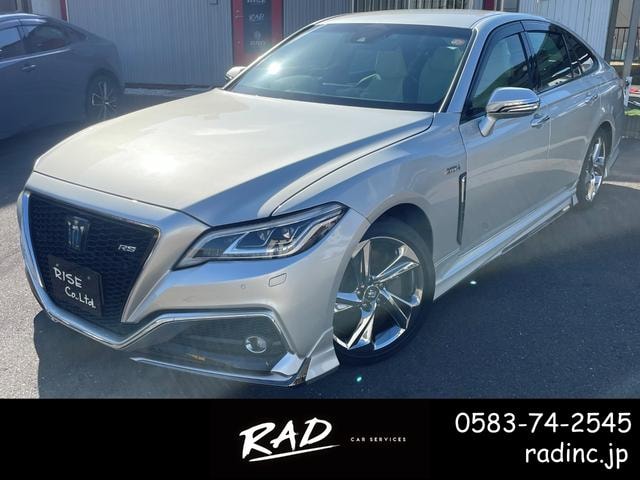 Toyota CROWN HYBRID 2018 — фото автомобиля
