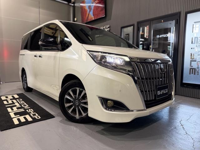 Toyota ESQUIRE 2019 — фото автомобиля 1