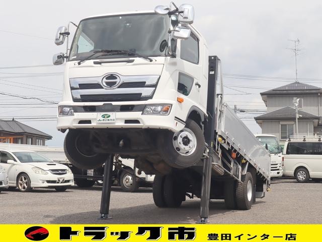 Hino RANGER 2018 — фото автомобиля 1