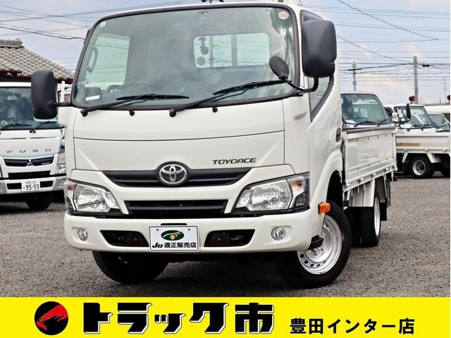 Toyota TOYOACE 2017 — фото автомобиля