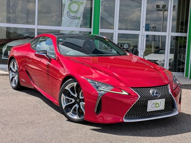 Lexus LC 2017 — фото автомобиля