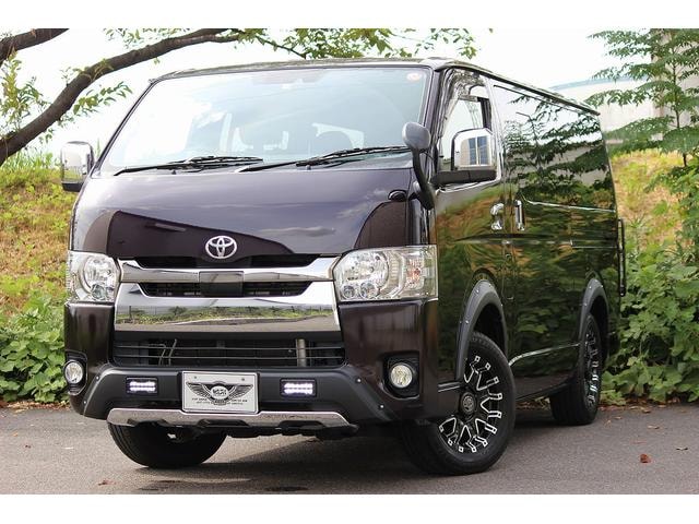 Toyota HIACE VAN 2019 — фото автомобиля