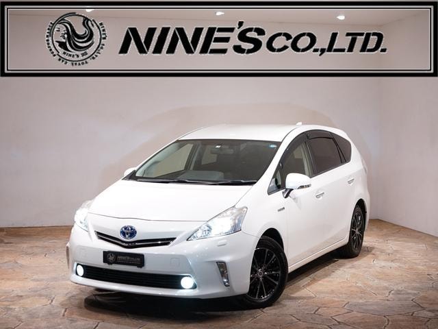 Toyota PRIUS ALPHA 2013 — фото автомобиля 1