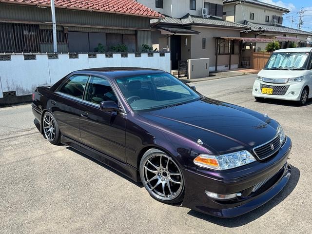 Toyota MARK II 1996 — фото автомобиля 1